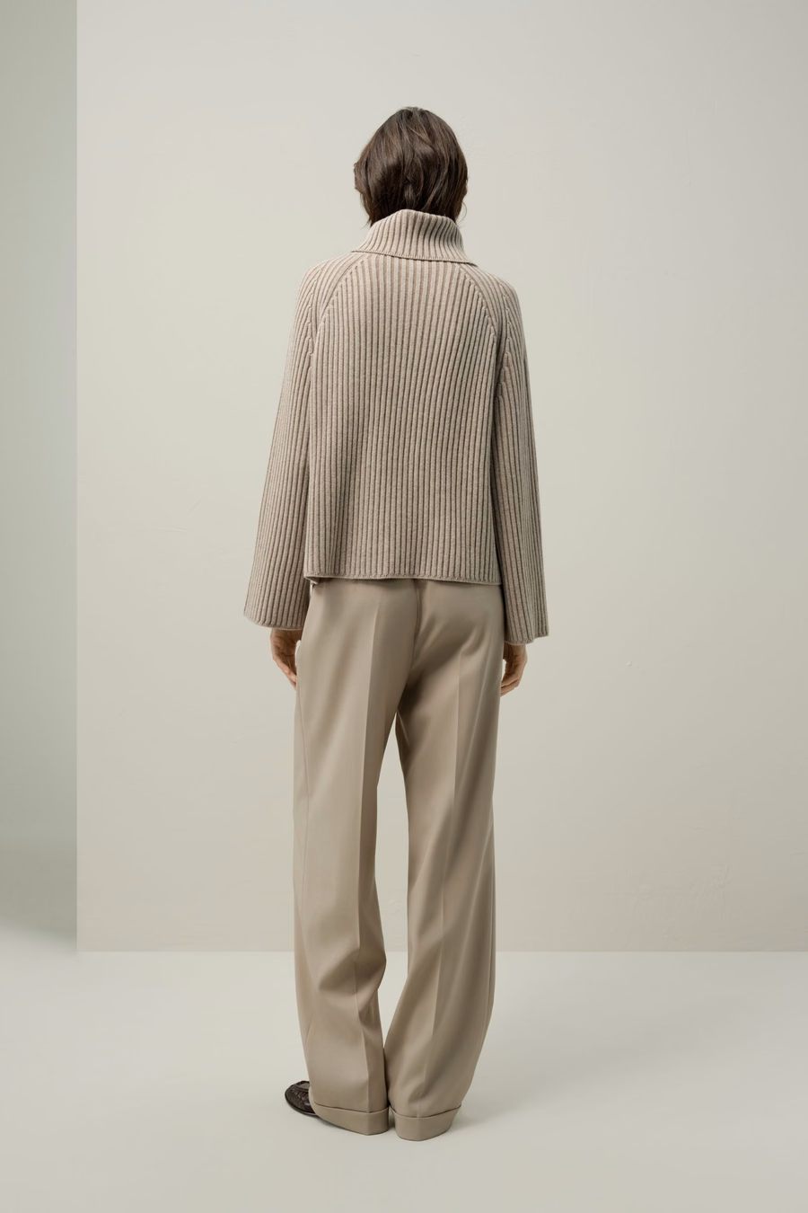 Maglione girocollo in misto lana e cashmere