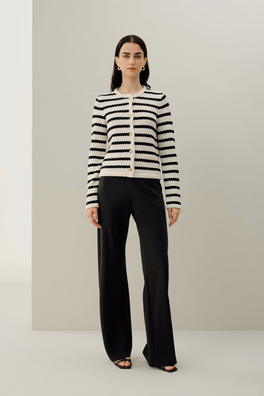 Cardigan in lana lavorato a maglia a righe