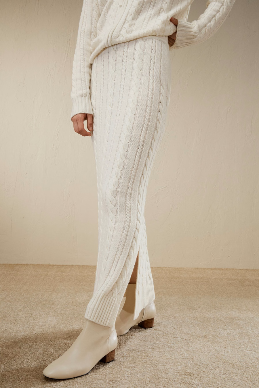 Gonna Maxi in Maglia di Lana Cablata