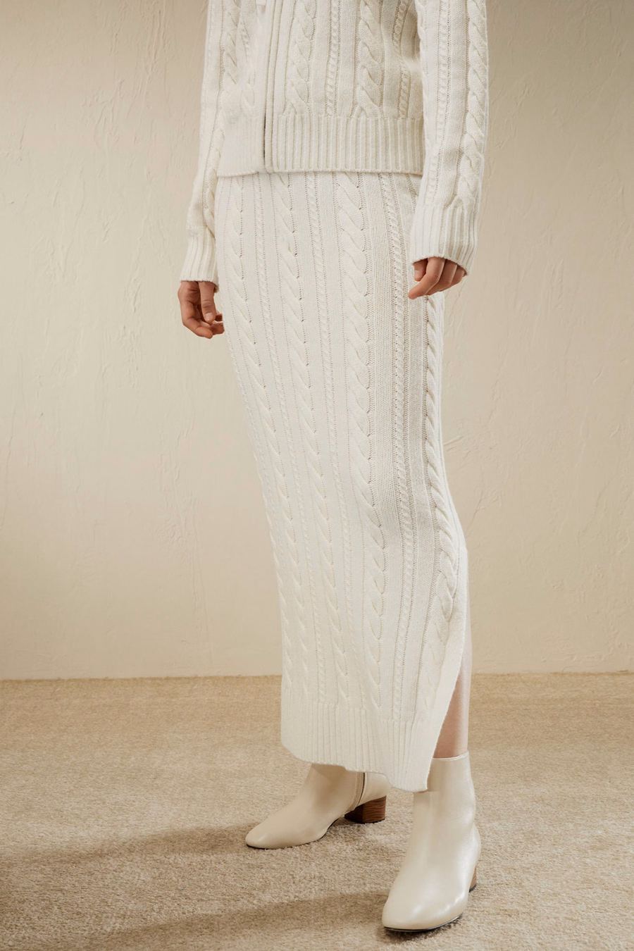 Gonna Maxi in Maglia di Lana Cablata
