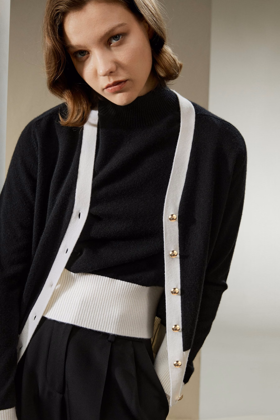 Cardigan in cashmere Gemini con orlo a contrasto