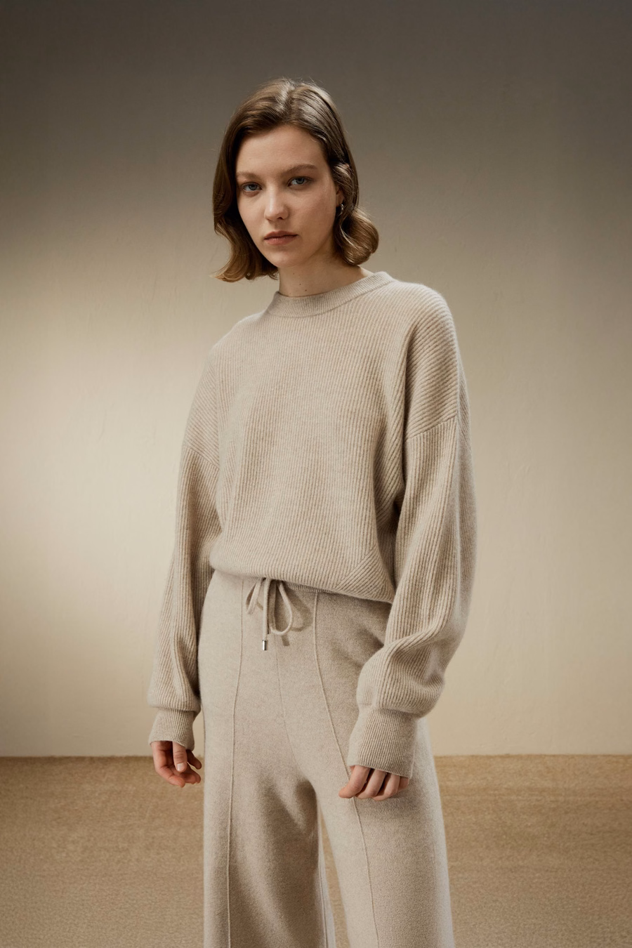 Eshe 2-in-1 Cashmere Staccabile Hoodie