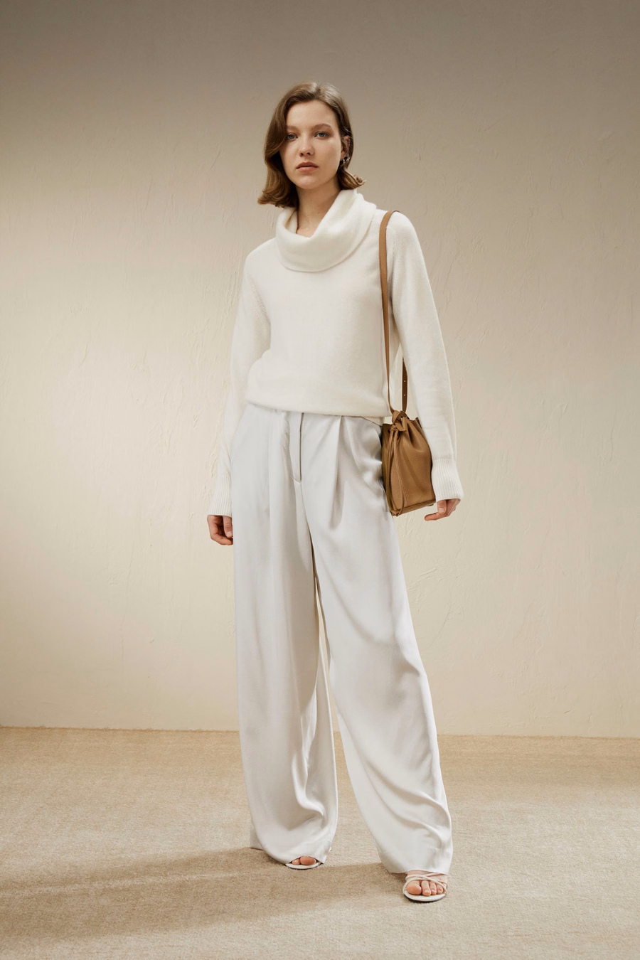 Maglione con colletto a dolcevita in cashmere
