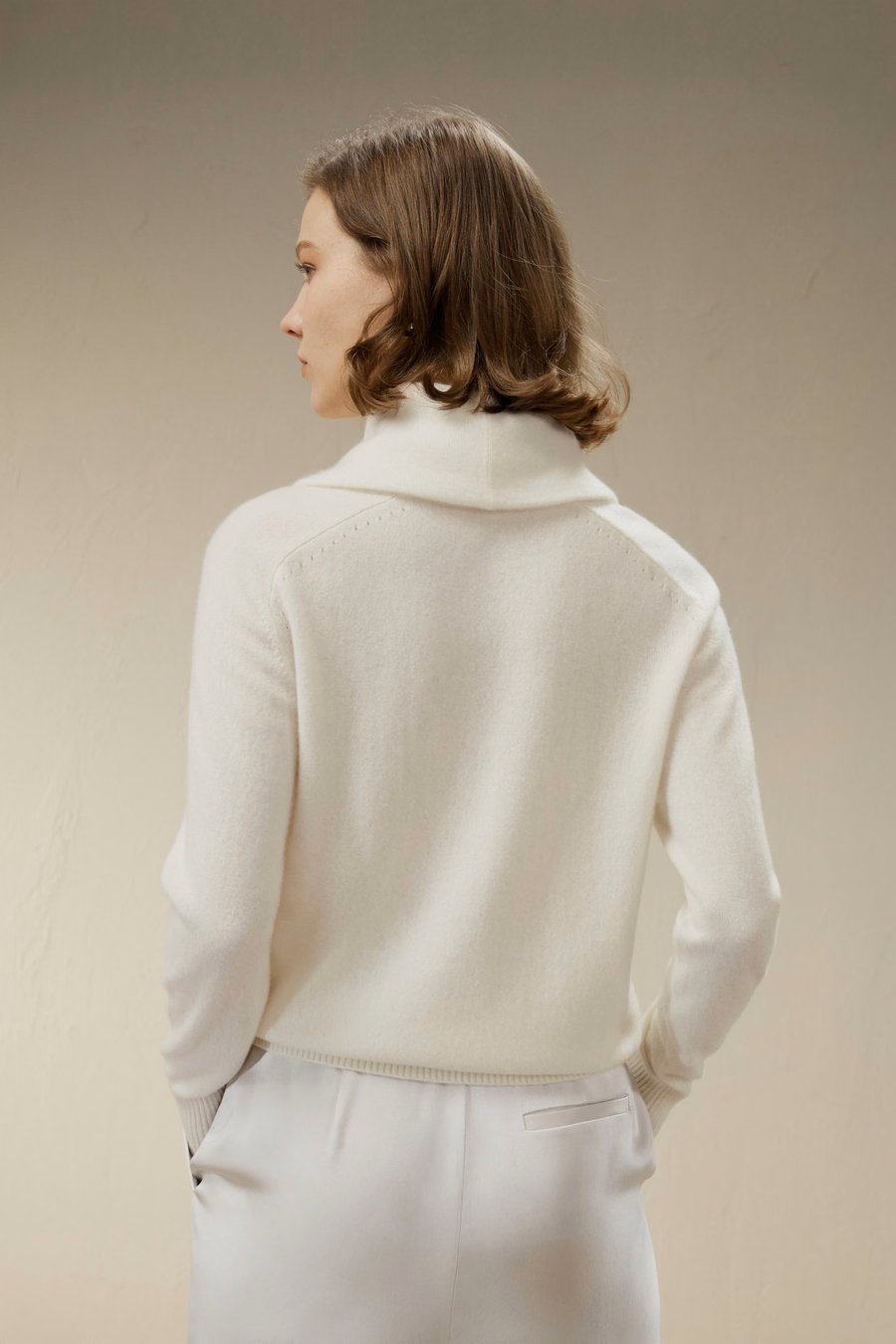 Maglione con colletto a dolcevita in cashmere