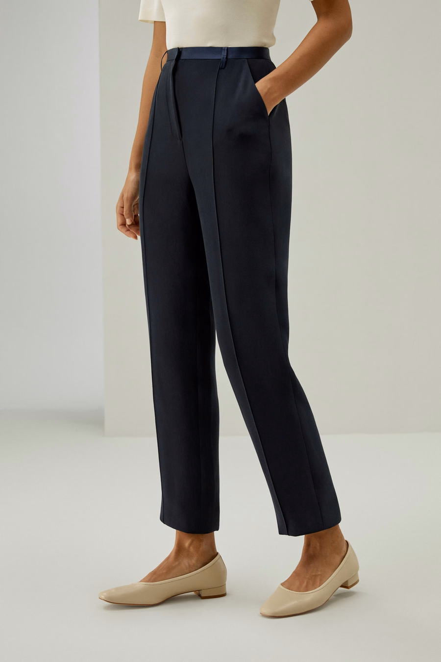 Pantaloni alla caviglia slim-fit e regolabili di classe