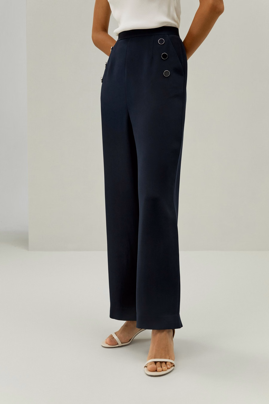 Pantaloni corti ispirati al mondo nautico
