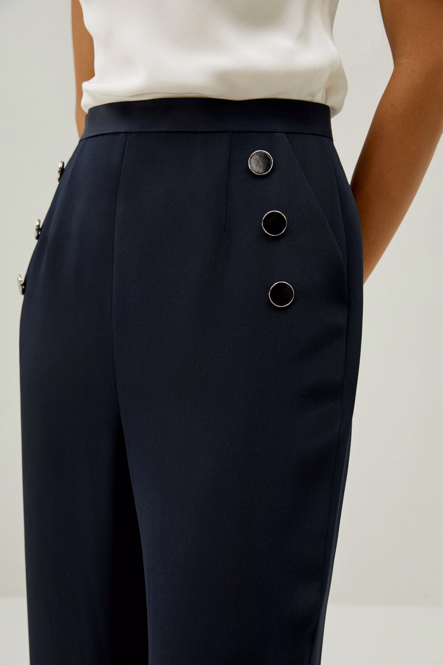 Pantaloni corti ispirati al mondo nautico
