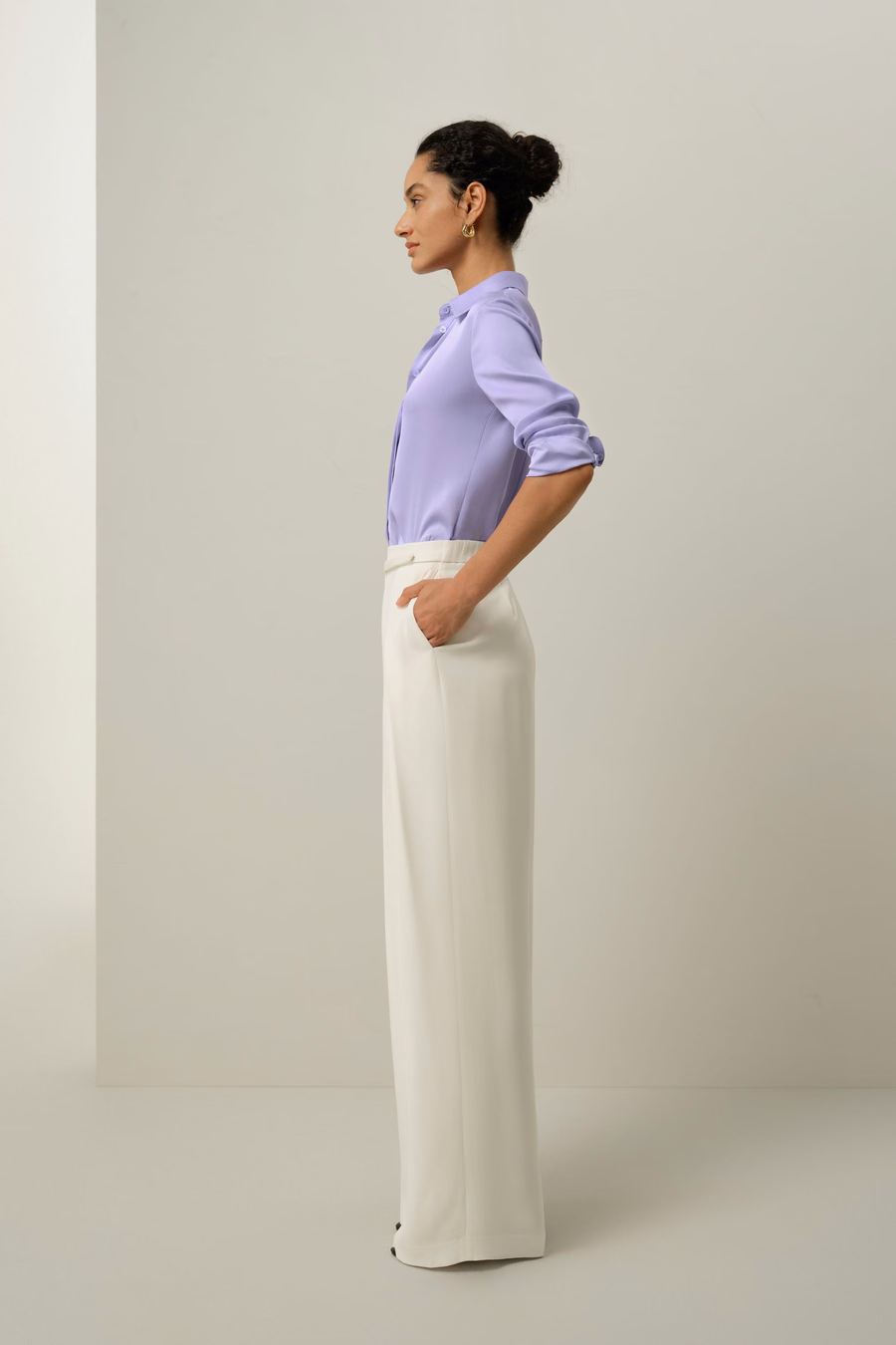 Pantaloni a gamba larga in seta crepe pesante