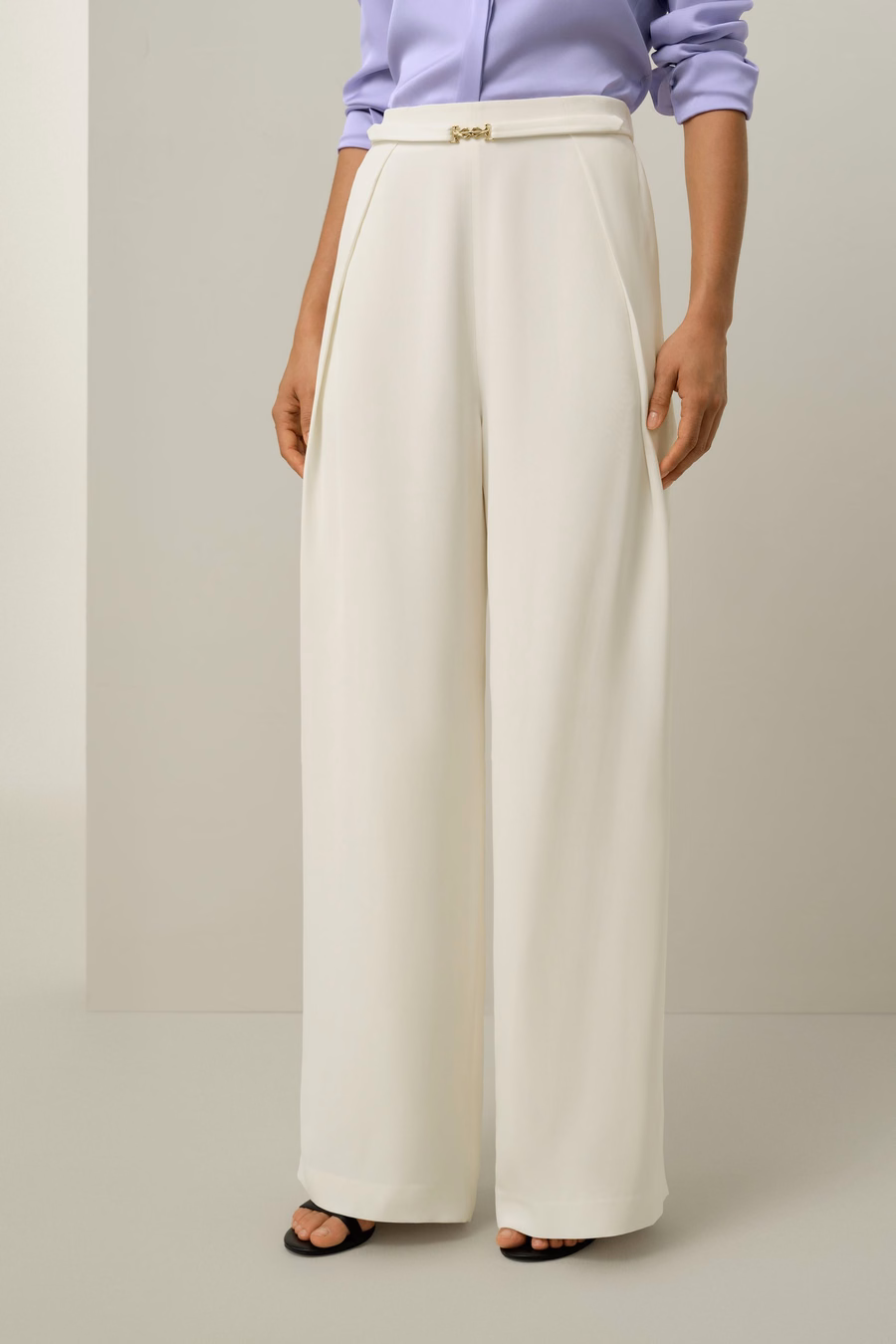 Pantaloni a gamba larga in seta crepe pesante