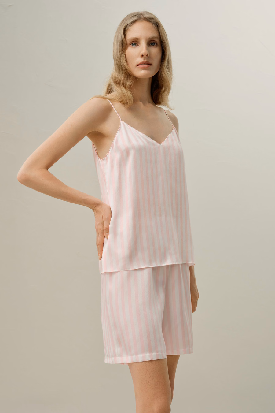 Set di Canotta in Charmeuse a Righe
