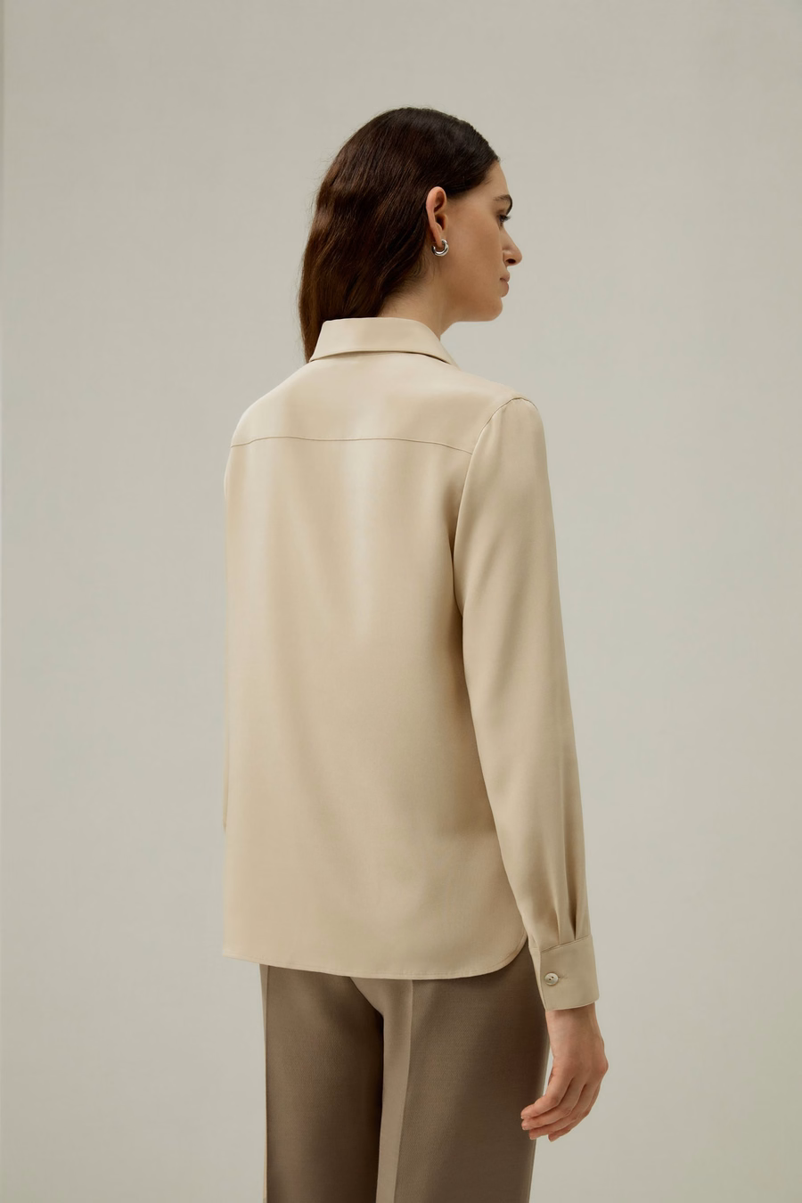 Bluza in Seta con Bottoni Elegante