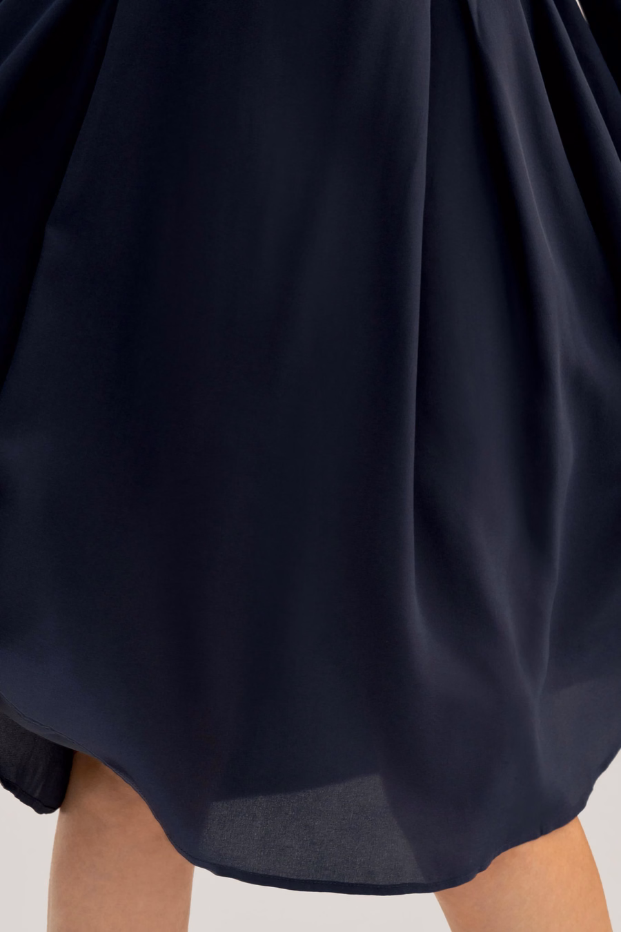 Abito di Seta Retro a Maniche Lunghe per Donna