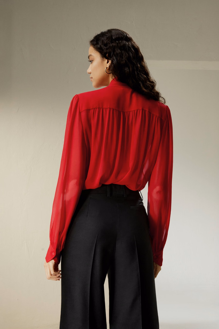 Blusa in Seta Jasmine con Papillon