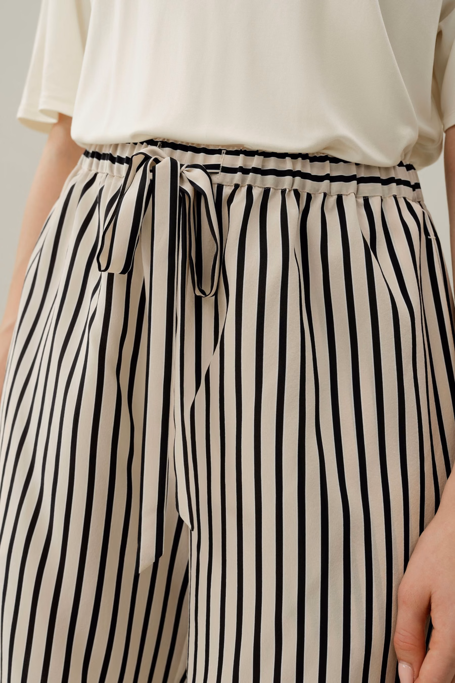 Shorts di seta a righe