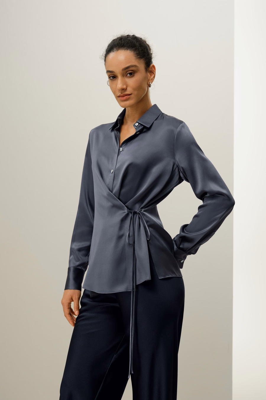 Camicia in seta charmeuse convertibile
