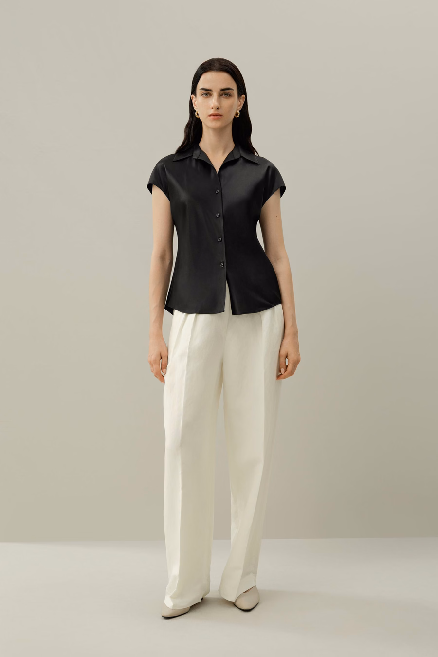 Camicia in Seta a Maniche Corte Taglio in Diagonale